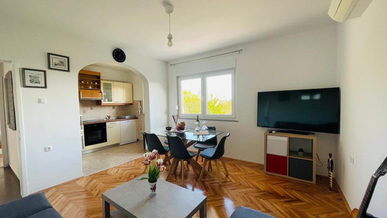 Apartment Iva Rijeka Exteriör bild